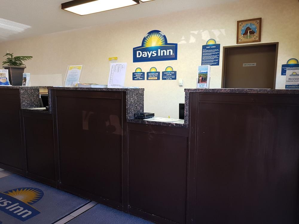 Days Inn By Wyndham קורטז מראה חיצוני תמונה