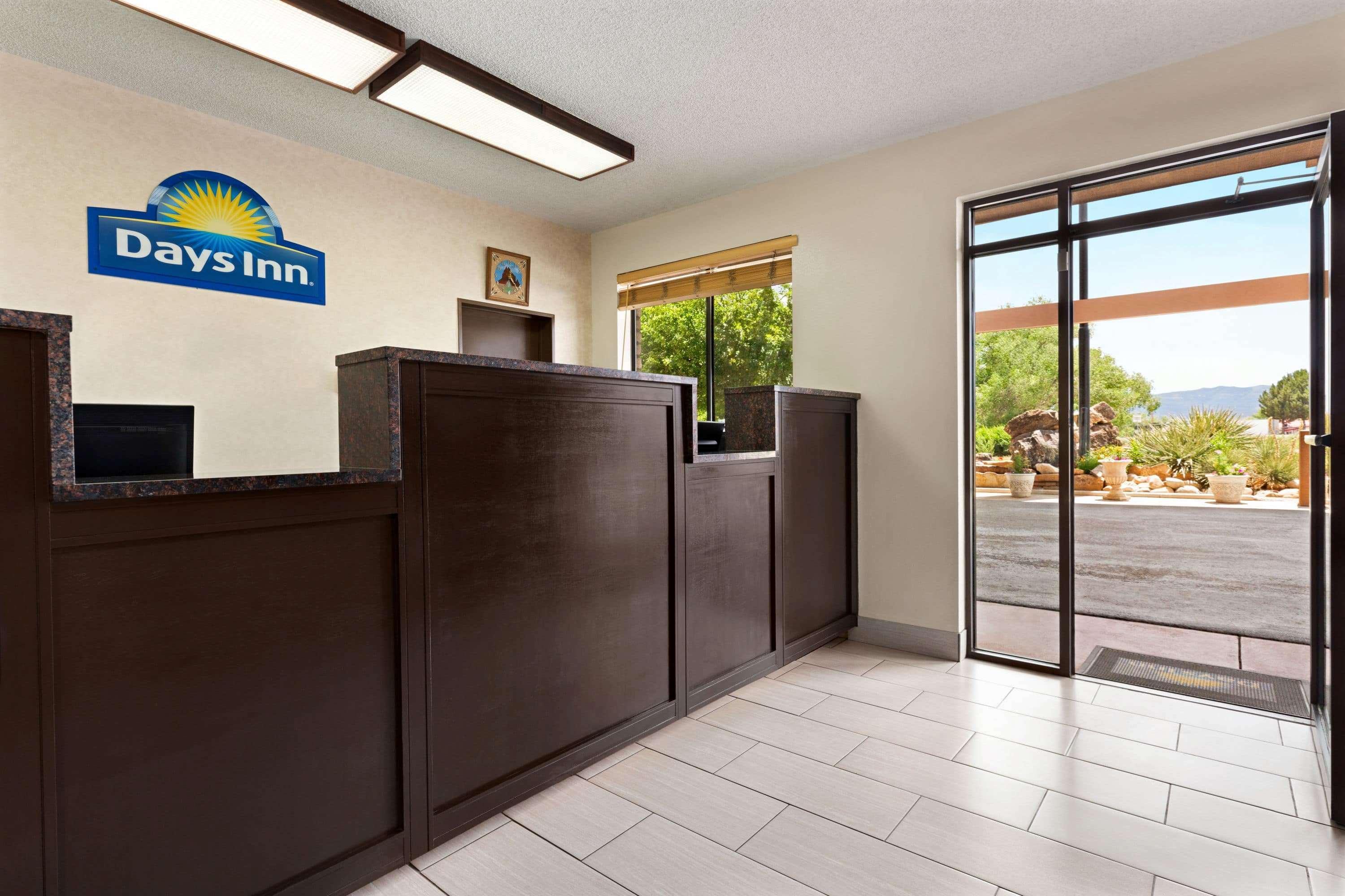 Days Inn By Wyndham קורטז מראה חיצוני תמונה