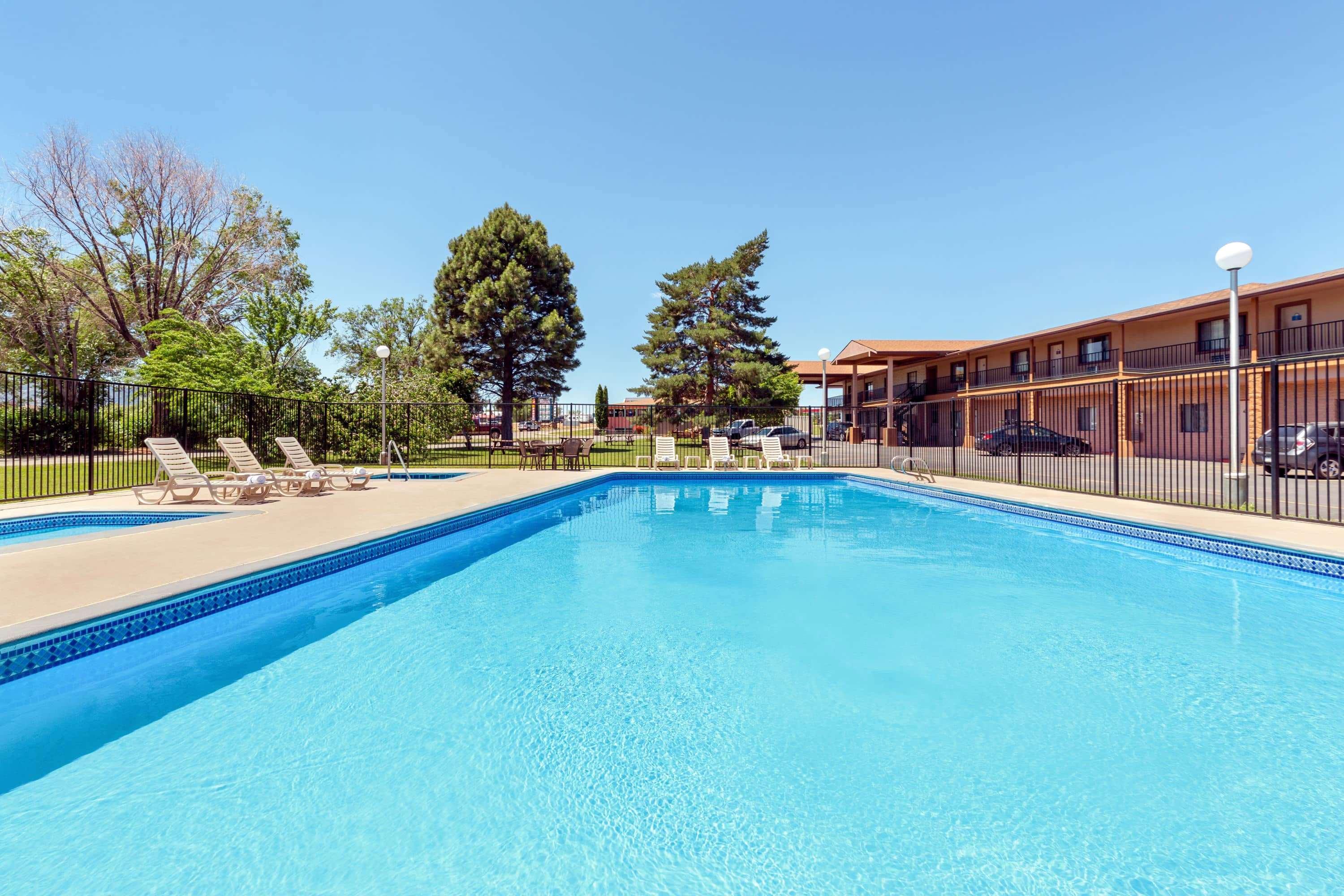 Days Inn By Wyndham קורטז מראה חיצוני תמונה